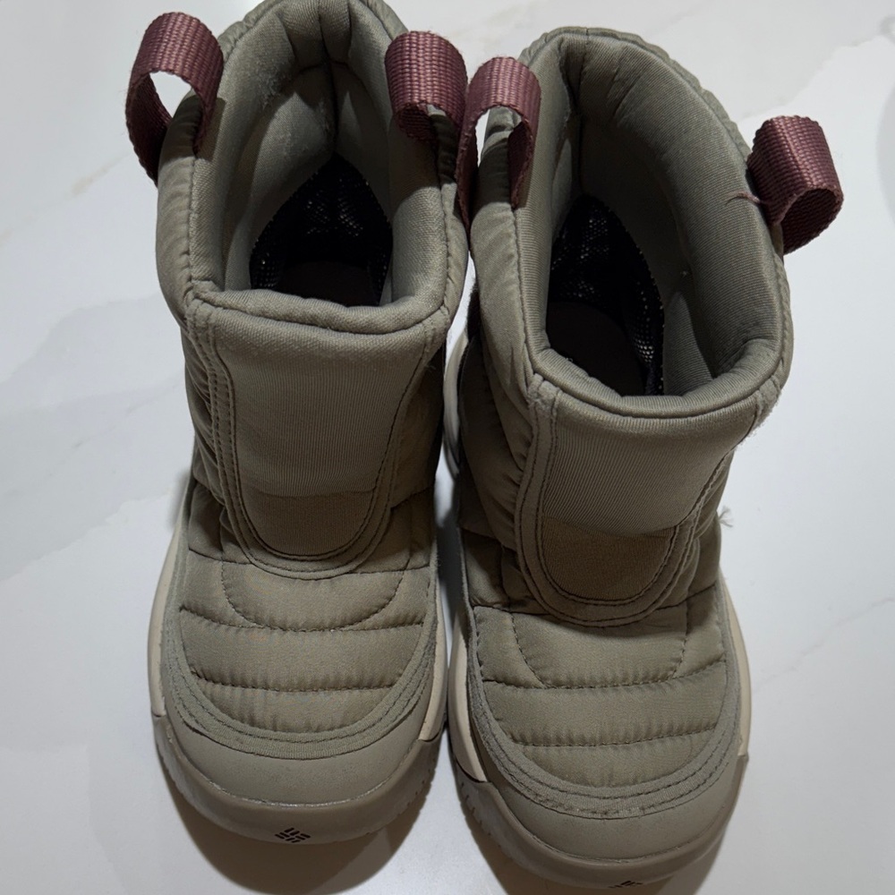 Columbia unisex-child Snowtrot Mid grey green and fig